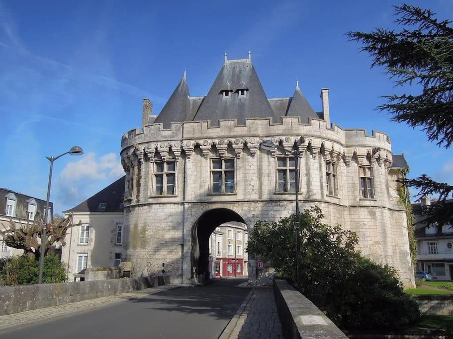 Gite Troglodyte Les Iris Villiers-sur-Loir Buitenkant foto