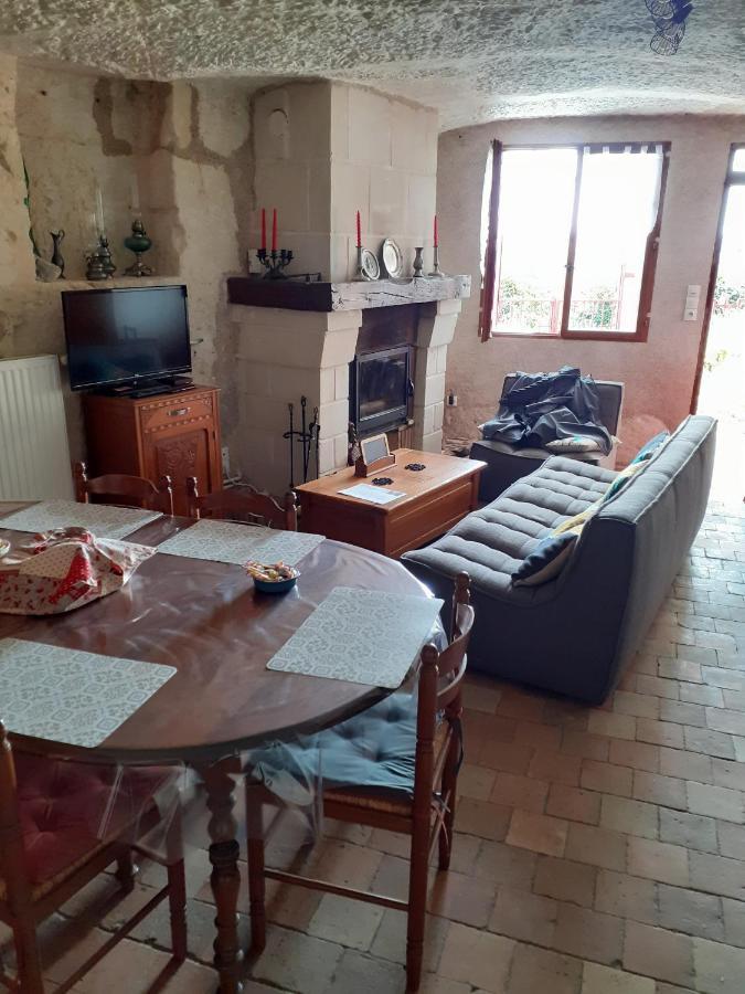 Gite Troglodyte Les Iris Villiers-sur-Loir Buitenkant foto
